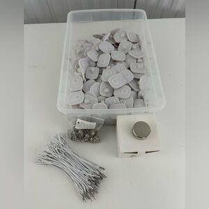 Retail Security Tag Lot with Detachers and Pins - White